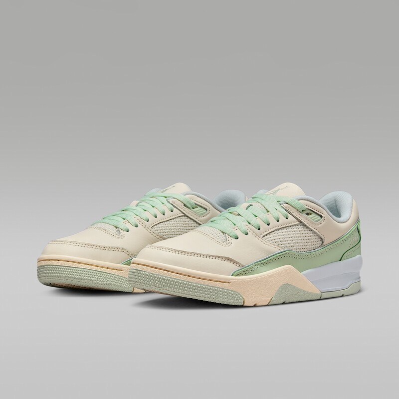 Jordan Flight Court "Aura" | FZ9854-107 Jordan Flight Court "Aura" | FZ9854-107