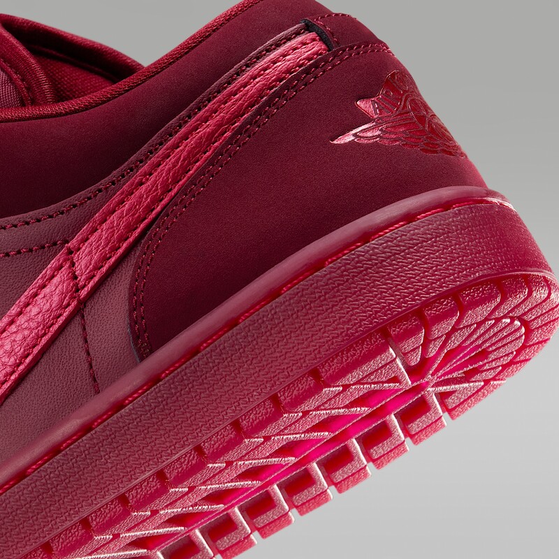 Air Jordan 1 Low SE "Valentine's Day 2026" | IB7012-600