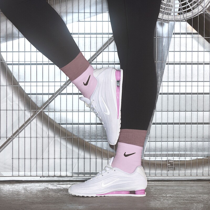 Nike Shox Z "Light Magenta" | HQ7540-101 Nike Shox Z "Light Magenta" | HQ7540-101