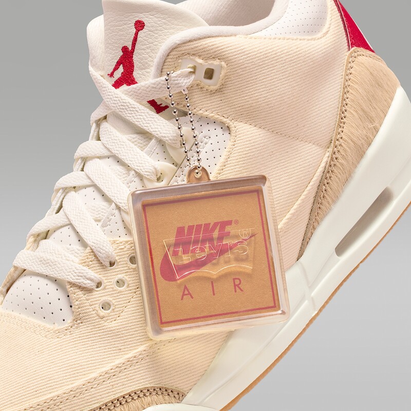 Levi’s x Air Jordan 3 SP "Year of the Horse" | IR0910-400 Levi’s x Air Jordan 3 SP "Year of the Horse" | IR0910-400