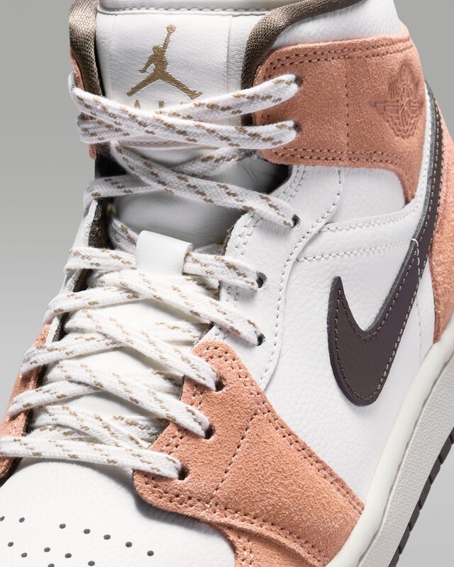 Air Jordan 1 Mid "Light Cognac" | IQ0306-133