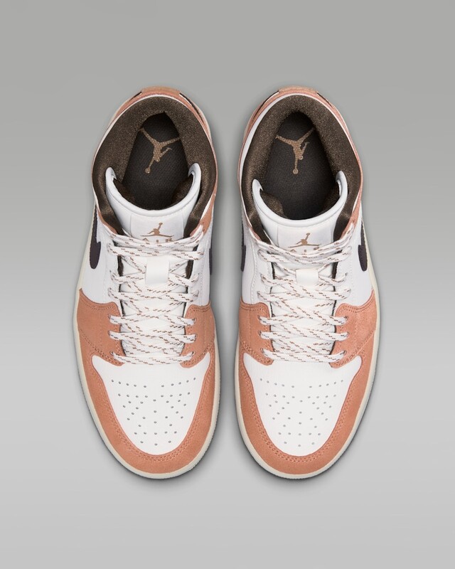 Air Jordan 1 Mid "Light Cognac" | IQ0306-133 Air Jordan 1 Mid "Light Cognac" | IQ0306-133