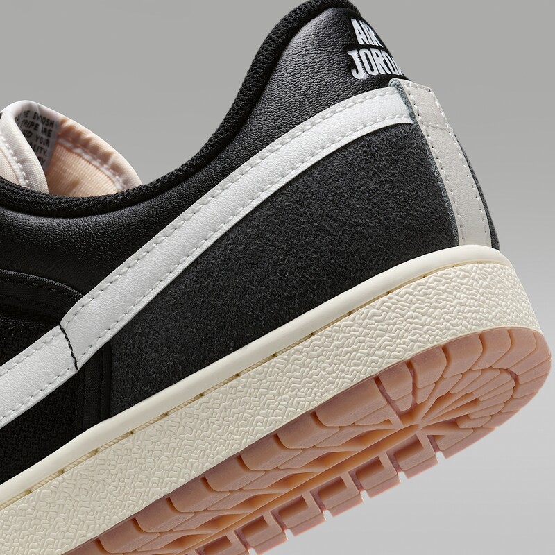Air Jordan Skyline Low "Black Gum" | IM2055-001