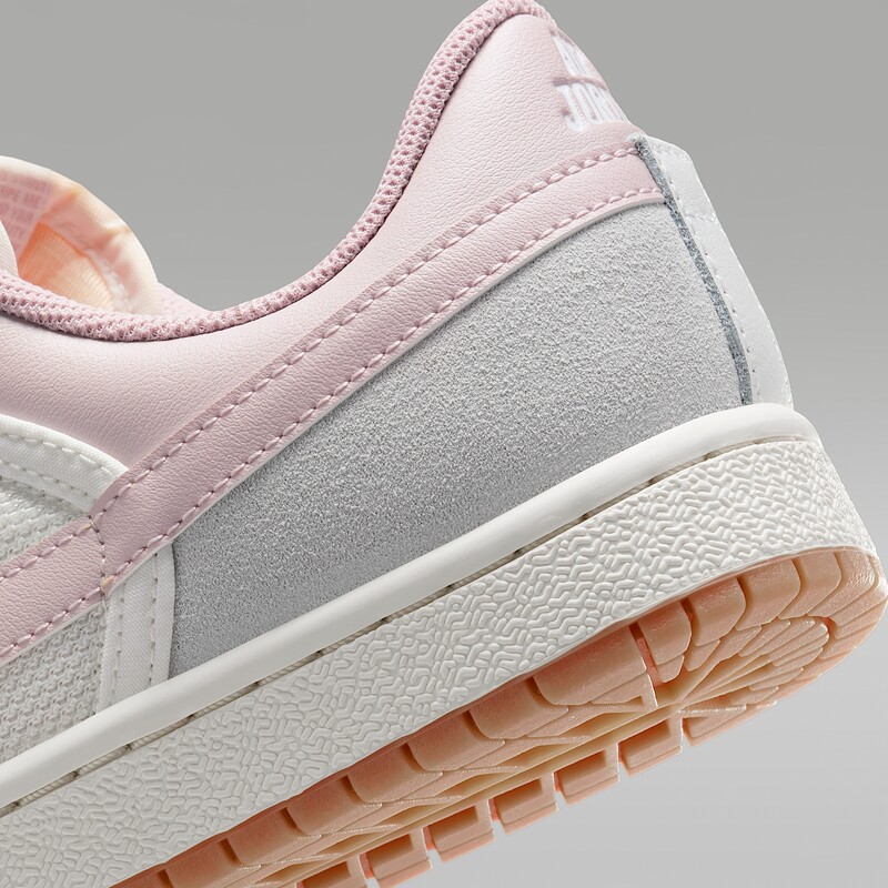 Air Jordan Skyline Low "Particle Rose" | IQ0704-100 Air Jordan Skyline Low "Particle Rose" | IQ0704-100