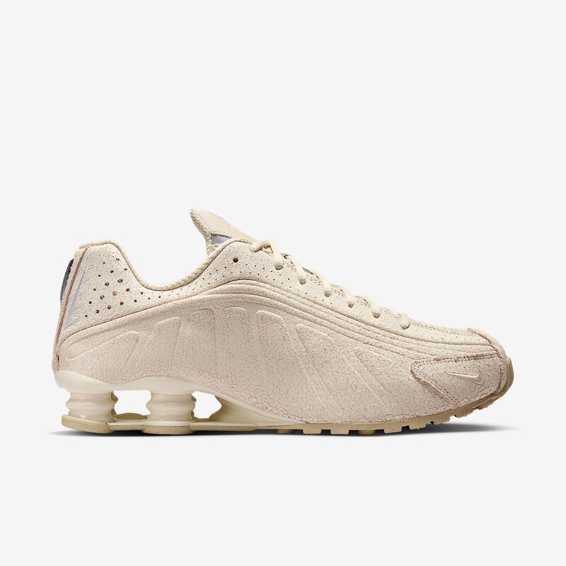 Nike Shox R4 QS "Natural" | IO4544-100 Nike Shox R4 QS "Natural" | IO4544-100