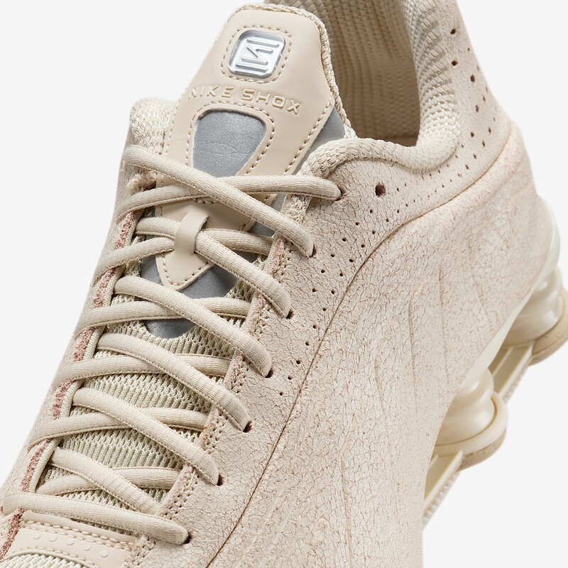 Nike Shox R4 QS "Natural" | IO4544-100