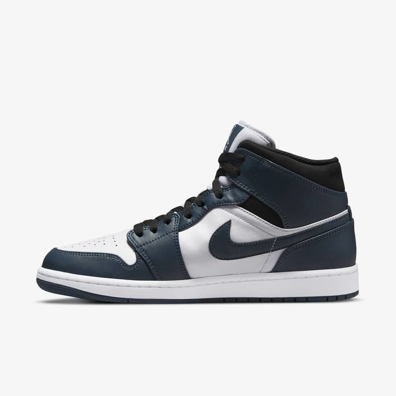 Air Jordan 1 Mid Armory Navy | 554724-411