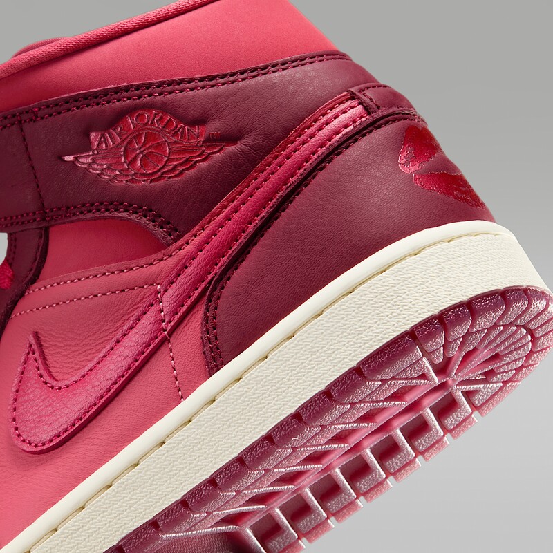 Air Jordan 1 Mid "Valentine's Day 2026" | IB7018-600 Air Jordan 1 Mid "Valentine's Day 2026" | IB7018-600
