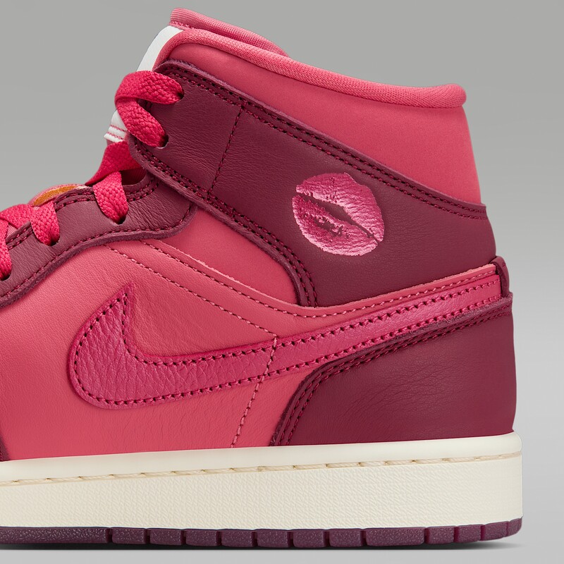 Air Jordan 1 Mid "Valentine's Day 2026" | IB7018-600