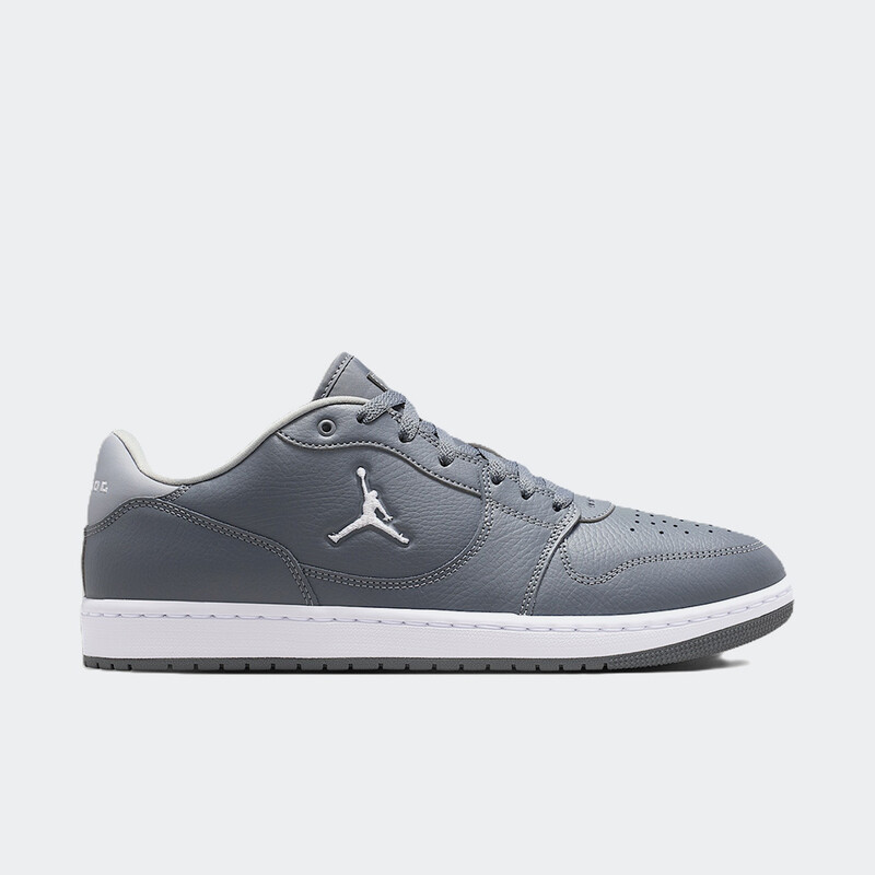 Jordan Court Connect Low "Smoke Grey" | IQ5698-005 Jordan Court Connect Low "Smoke Grey" | IQ5698-005