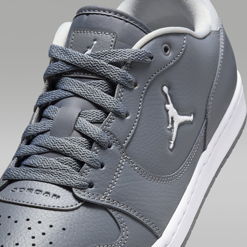 Jordan Court Connect Low "Smoke Grey" | IQ5698-005