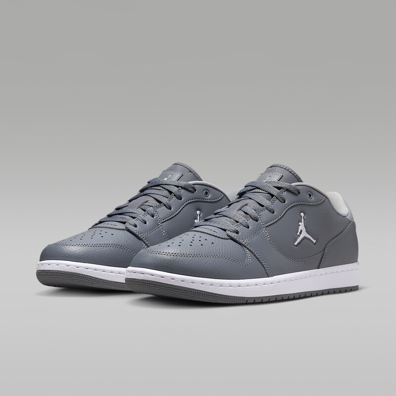 Jordan Court Connect Low "Smoke Grey" | IQ5698-005 Jordan Court Connect Low "Smoke Grey" | IQ5698-005