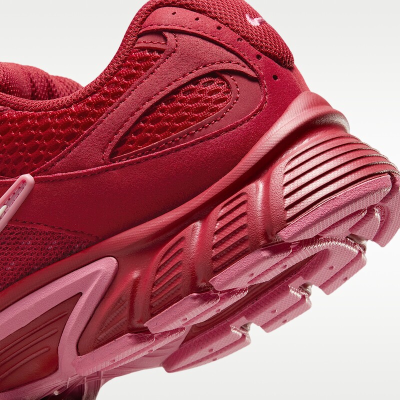 Nike V5 RNR "Team Crimson" | II6294-602 Nike V5 RNR "Team Crimson" | II6294-602