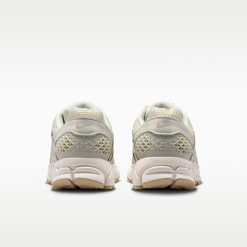 Nike Zoom Vomero 5 "Light Bone" | IB8929-003 Nike Zoom Vomero 5 "Light Bone" | IB8929-003