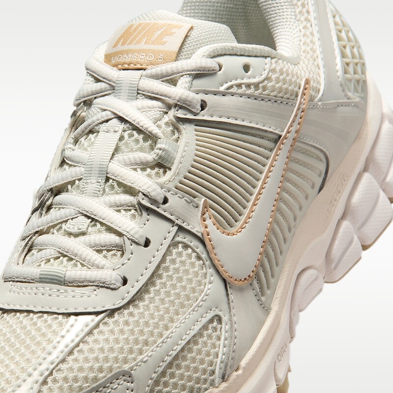 Nike Zoom Vomero 5 "Light Bone" | IB8929-003 Nike Zoom Vomero 5 "Light Bone" | IB8929-003
