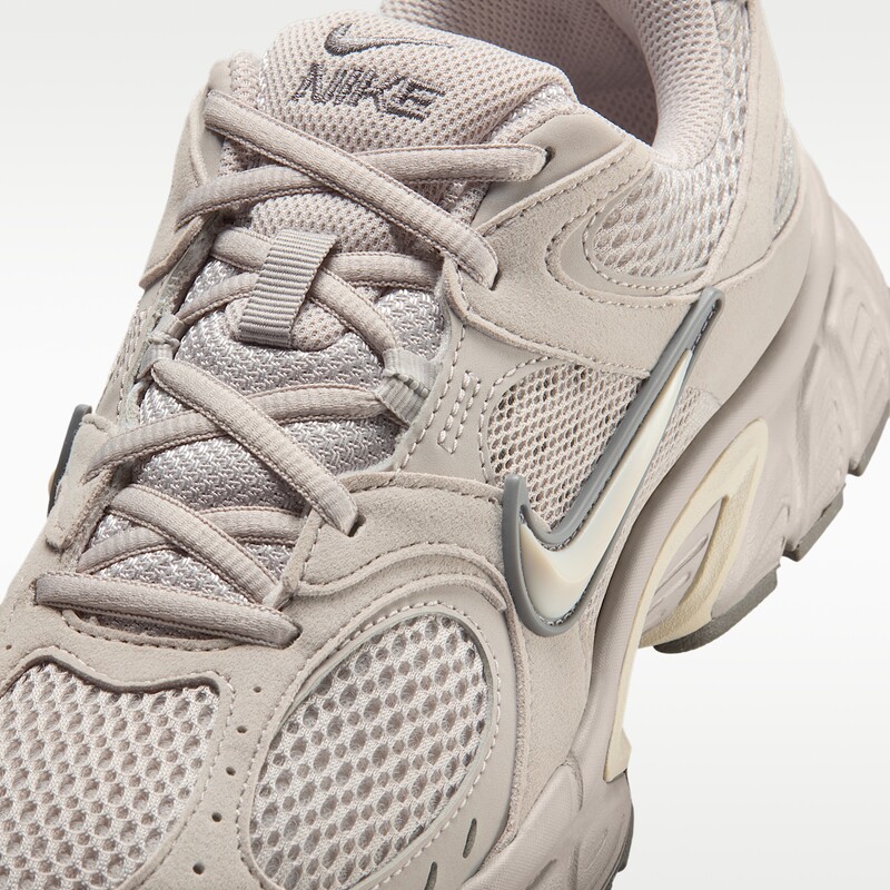 Nike V5 RNR "Moon Particle" | II6294-201 Nike V5 RNR "Moon Particle" | II6294-201