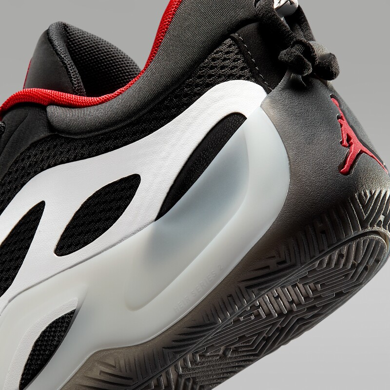 Jordan Heir Series 2 "Black/White" | IM4646-001