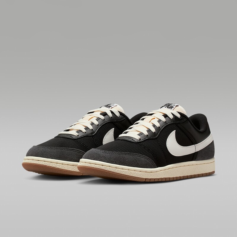 Air Jordan Skyline Low "Black" | IQ0704-001 Air Jordan Skyline Low "Black" | IQ0704-001