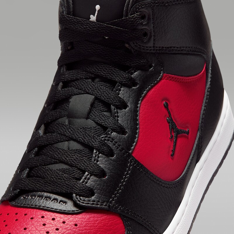 Jordan Court Connect Mid "Gym Red" | IQ5685-006 Jordan Court Connect Mid "Gym Red" | IQ5685-006