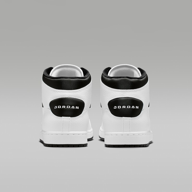 Jordan Court Connect Mid "White/Black" | IQ5685-100 Jordan Court Connect Mid "White/Black" | IQ5685-100