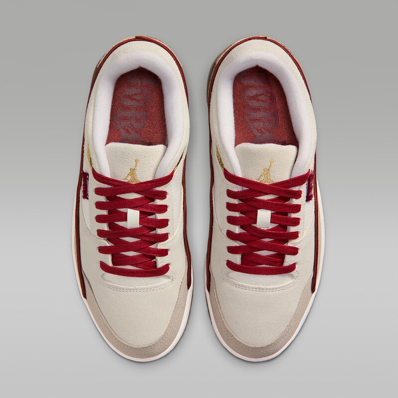 Jordan Flight Court SE "Dusty Peach" | IQ1107-171