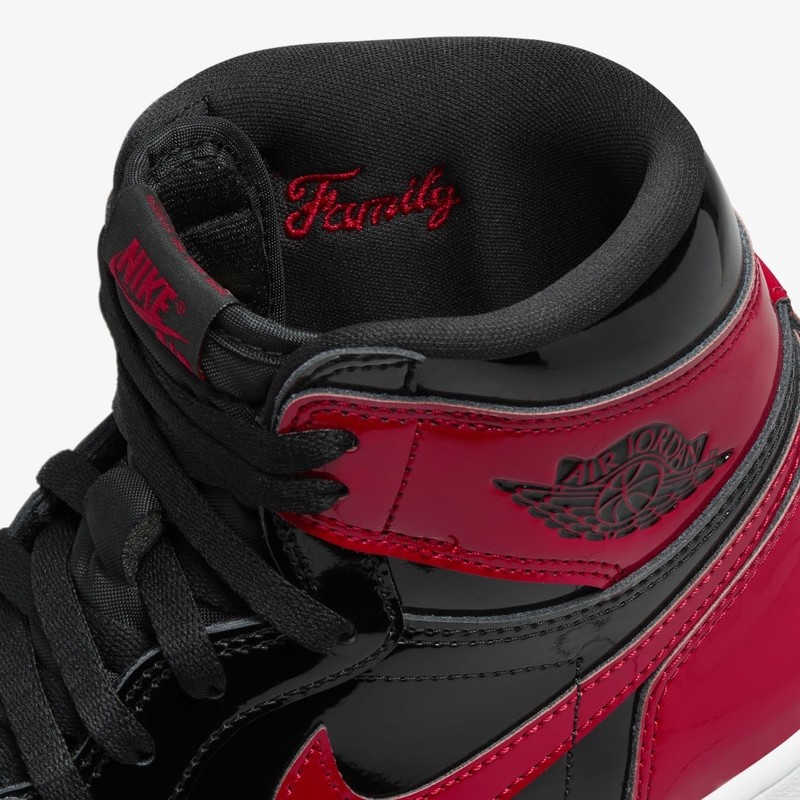 Air Jordan 1 High OG Bred Patent | 555088-063