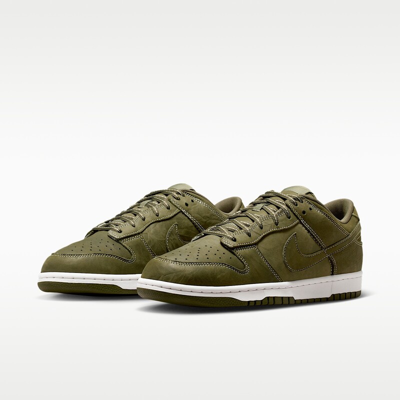 Nike Dunk Low "Medium Olive" | IO4550-200