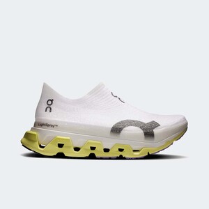 On LightSpray Cloudmonster 3 Hyper "Limelight/Bloom" | 3UG10014837