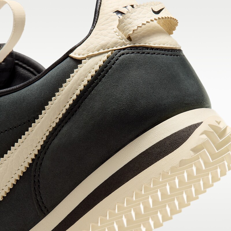 Serena Williams Design Crew x Nike Cortez "Black" | II5708-002 Serena Williams Design Crew x Nike Cortez "Black" | II5708-002