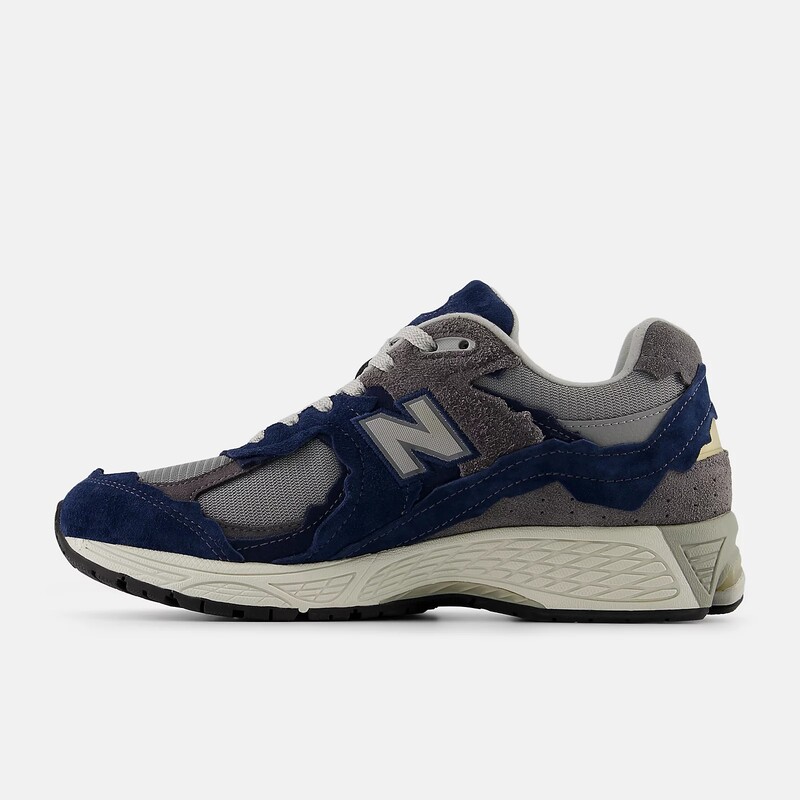 New Balance 2002 Protection Pack "Navy" | M20024R5