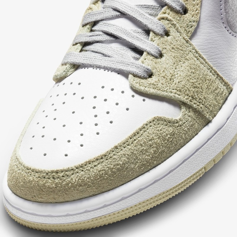 Air Jordan 1 Zoom CMFT Olive Aura | CT0979-102