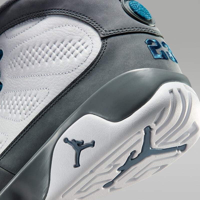 Air Jordan 9 Retro "Flint Grey" | HV4794-100