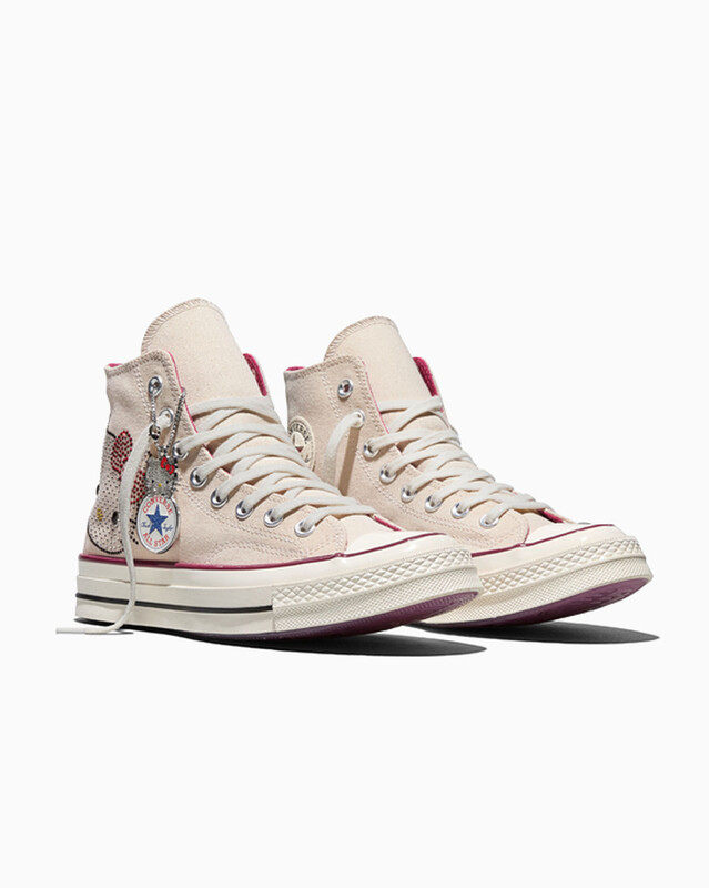 Hello Kitty x Swarovski x Converse Chuck Taylor 70 | A17695C