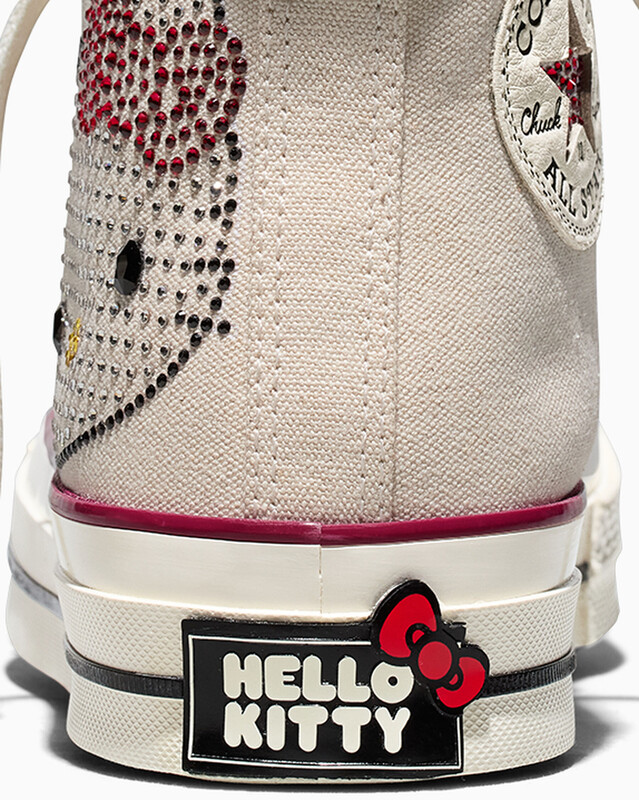 Hello Kitty x Swarovski x Converse Chuck Taylor 70 | A17695C