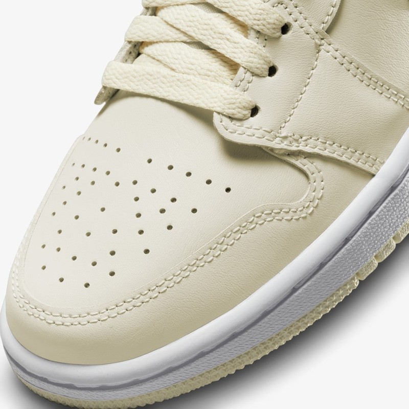 Air Jordan 1 Low Coconut Milk | DC0774-121