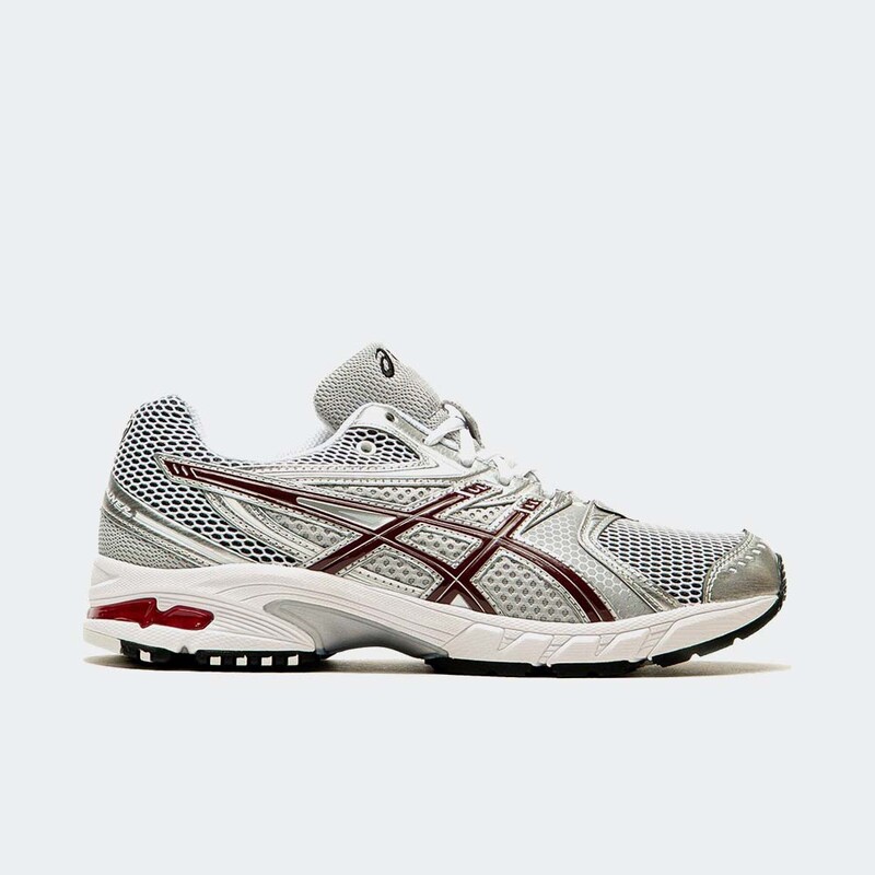 Asics Gel-DS Trainer 14 "Silver/Port Royal" | 1203A607-106