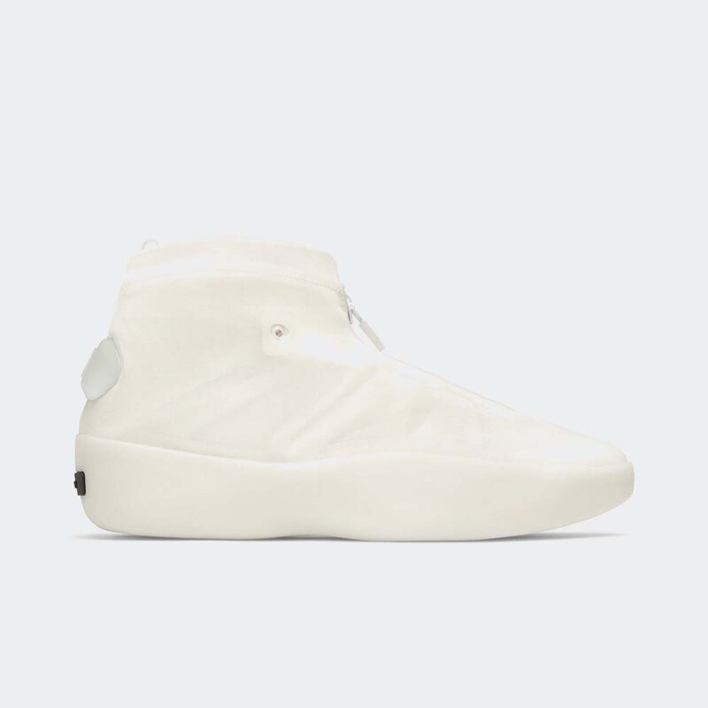 Fear of God Athletics x adidas Basketball 2.5 | JR5207 Fear of God Athletics x adidas Basketball 2.5 | JR5207