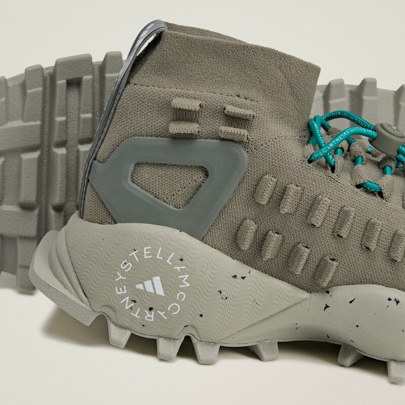 Stella McCartney x adidas Seeulater 2 "Willow Grey" | JR3278 Stella McCartney x adidas Seeulater 2 "Willow Grey" | JR3278