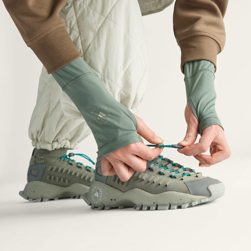 Stella McCartney x adidas Seeulater 2 "Willow Grey" | JR3278 Stella McCartney x adidas Seeulater 2 "Willow Grey" | JR3278