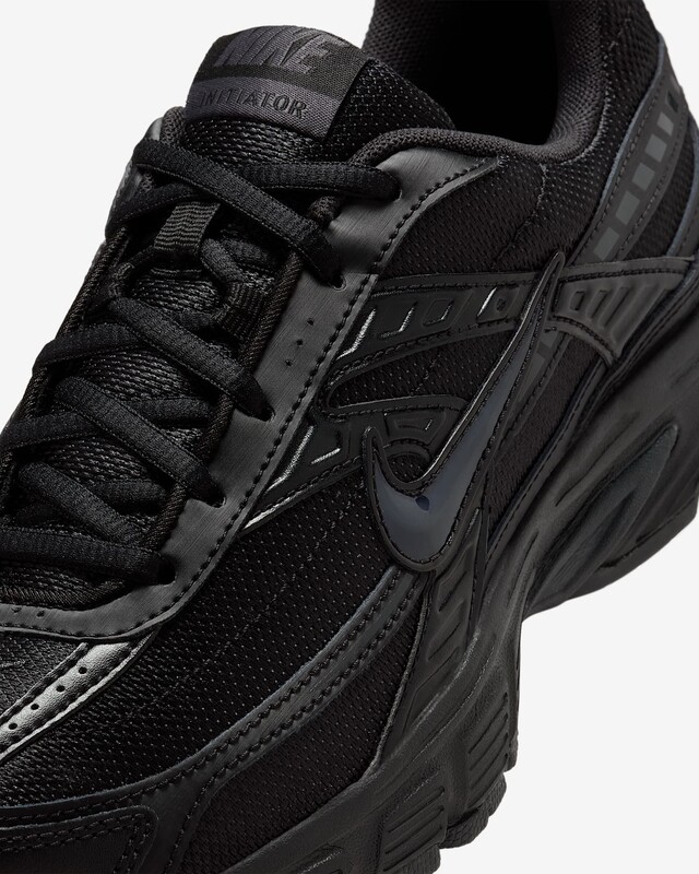 Nike Initiator "Dark Smoke Grey" | 394053-005 Nike Initiator "Dark Smoke Grey" | 394053-005