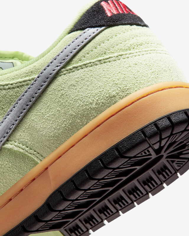 Nike SB Dunk Low "Verdugo Mountain" | HQ1626-300