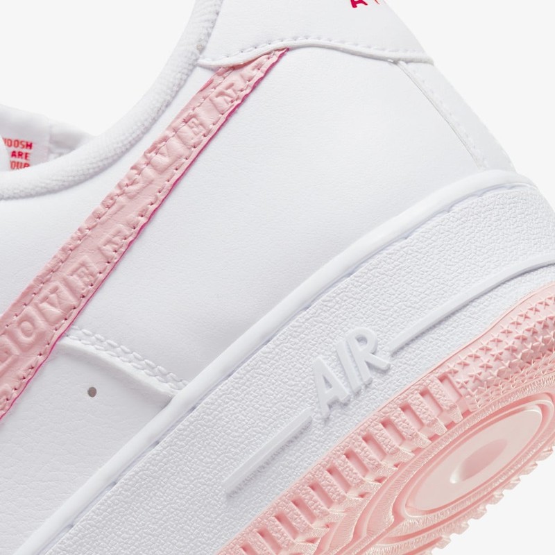 Nike Air Force 1 Valentines Day 2022 | DQ9320-100