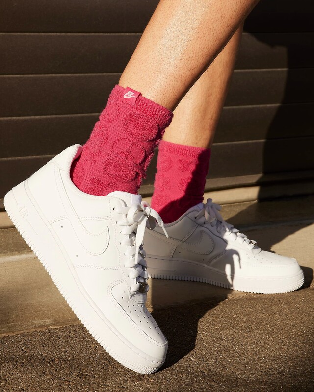 Nike Air Force 1 Low "Triple White" | DD8959-100