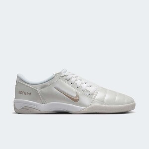 Nike Total 90 "Photon Dust" | HQ2851-002