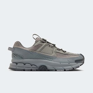 NIke Zoom Vomero Roam "Metallic Pewter" | HV6901-001