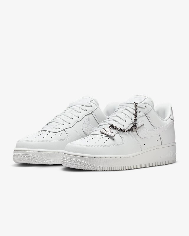 Nike Air Force 1 Low "Triple White Chain" | IM6485-121 Nike Air Force 1 Low "Triple White Chain" | IM6485-121
