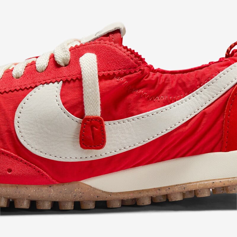 Jacquemus x Nike Moon Shoe "University Red" | HV8547-600