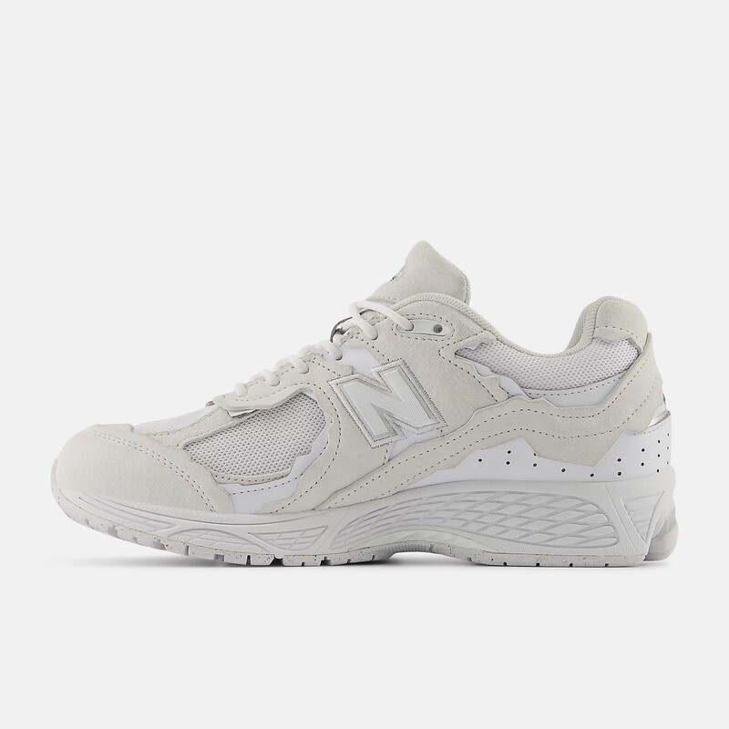 New Balance 2002R "Protection Pack White" | U2002DXA