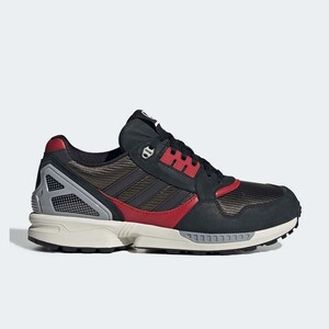 Mercedes AMG x adidas Consortium ZX 8500 "Core Black" | KJ8964 Mercedes AMG x adidas Consortium ZX 8500 "Core Black" | KJ8964