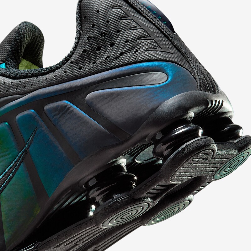 Nike Shox R4 SE "Black Seaweed" | IM6596-001